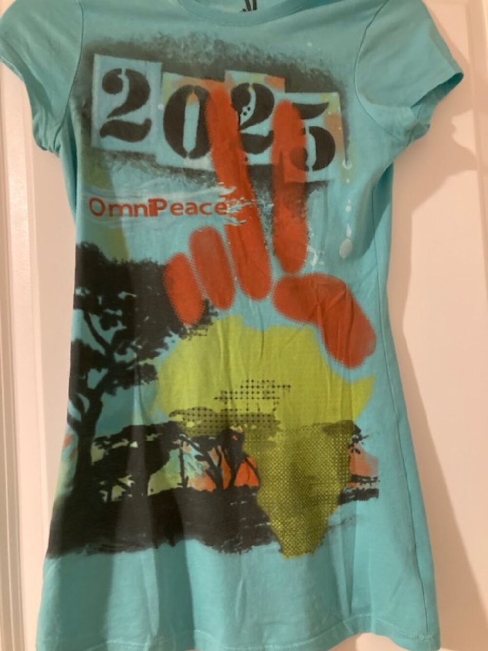 Vintage Omni Peace by Jerry Leigh tee size M RARE!